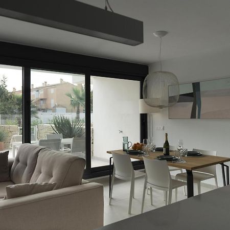 Prime Spanish Holidays - Marina Bay Apartment Jávea Eksteriør billede
