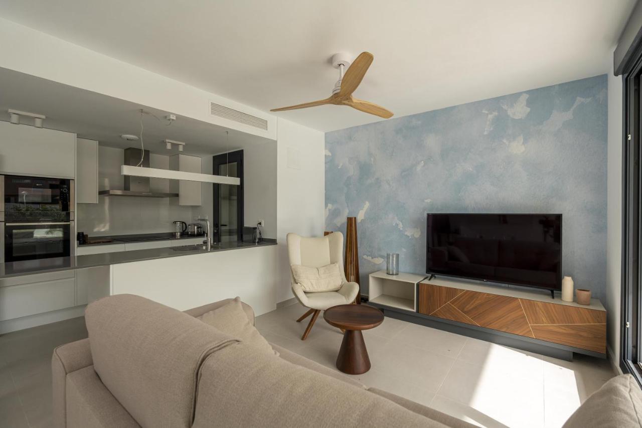 Prime Spanish Holidays - Marina Bay Apartment Jávea Eksteriør billede
